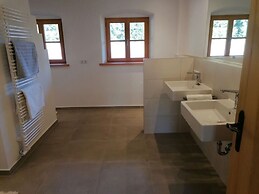 Kehlpoint Comfortable Holiday Residence