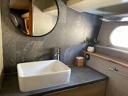 Luxury Yacht in La Rochelle With a Terrace
