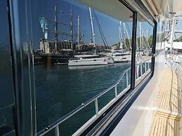Luxury Yacht in La Rochelle With a Terrace