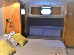 Luxury Yacht in La Rochelle With a Terrace