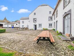 Heritage Holiday Home in Gouvy With Fenced Garden