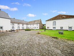 Heritage Holiday Home in Gouvy With Fenced Garden