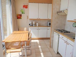 Apartment in Nieuwpoort With sea View