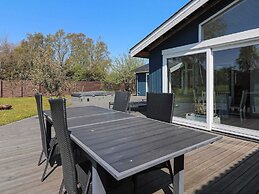 12 Person Holiday Home in Hadsund-by Traum
