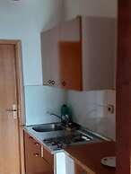 Apartments Rudi - One Bedroom Apartment With Terrace