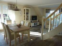 Beach & Good Comfortable Holiday Residence