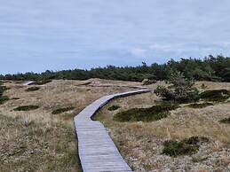 Beach & Good Comfortable Holiday Residence