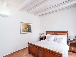 Secret Apartments - Two Bedroom Apartment With City View