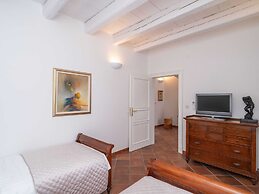 Secret Apartments - Two Bedroom Apartment With City View