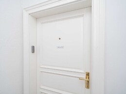 Secret Apartments - Two Bedroom Apartment With City View