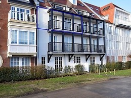 Barfleur Apartment With sun Terrace