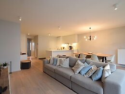 Barfleur Apartment With sun Terrace