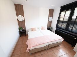 Spacious Holiday Home With Terrace