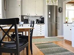 6 Person Holiday Home in Odeshog