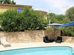 Holiday Home With Large Garden and Pool