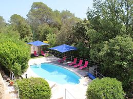 Holiday Home With Large Garden and Pool