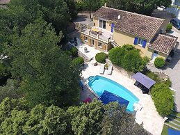 Holiday Home With Large Garden and Pool