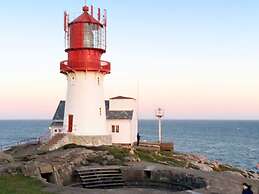 8 Person Holiday Home in Averoy-by Traum