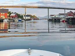 8 Person Holiday Home in Averoy-by Traum