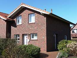 Deichwiege Modern Retreat