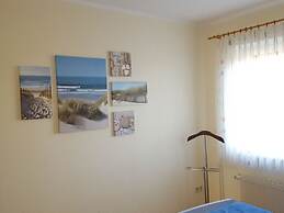 Deichwiege Modern Retreat