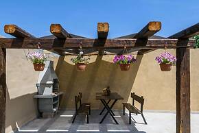 Boky Comfortable Holiday Residence