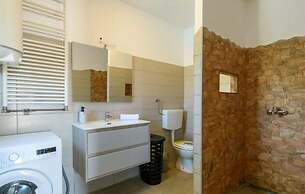 Boky Comfortable Holiday Residence