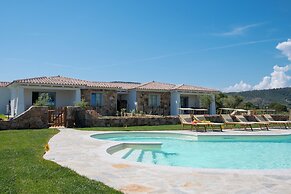 Enaja Luxury Retreat