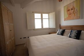 Enaja Luxury Retreat