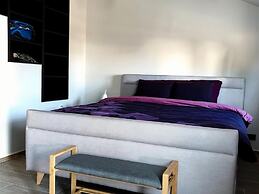 Luxurious Villa in a Residential Location