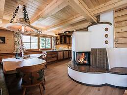 Webertonihutte Modern Retreat