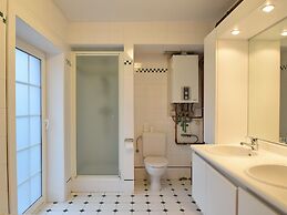 Beautifully Renovated House Centrally Located