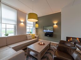 Beautiful Holiday Home With a Whirlpool