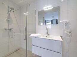 Beautiful Holiday Home With a Whirlpool