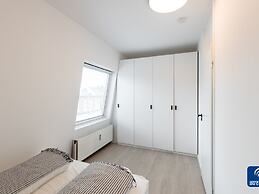 Lilyta A409 Apartment Close to the Beach