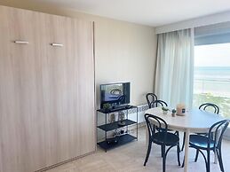 Apartment in Nieuwpoort With the Beach