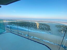 Apartment in Nieuwpoort With the Beach