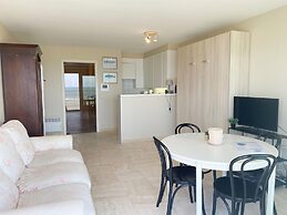 Apartment in Nieuwpoort With the Beach