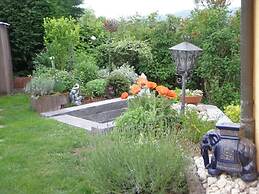 Holiday Apartment Haus Burgenblick Bullay