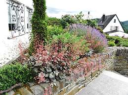 Holiday Apartment Haus Burgenblick Bullay