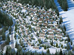 Modern Holiday Home With Skislope at 100 m