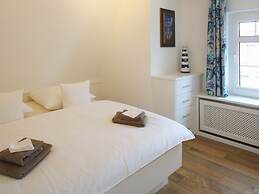 Penthuus Modern Retreat