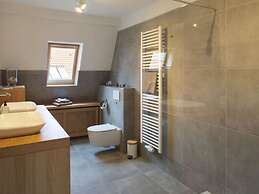 Penthuus Modern Retreat