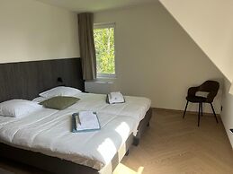 Nice Villa in Koksijde With Indoor Pool