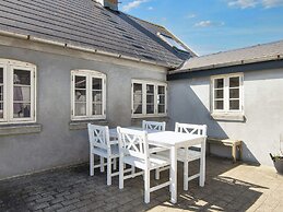 10 Person Holiday Home in Harboore