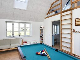 10 Person Holiday Home in Harboore