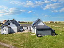 10 Person Holiday Home in Harboore