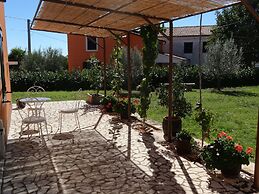 Adorable Home With Garden and Outdoor Kitchen