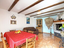 Adorable Home With Garden and Outdoor Kitchen