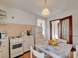 Adorable Home With Garden and Outdoor Kitchen